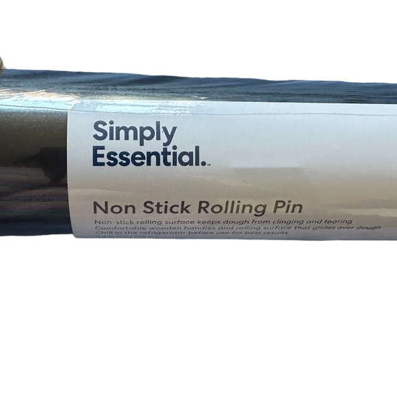 New Simply Essential Non Stick Rolling Pin - Picture 2 of 5